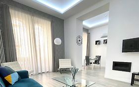 Duomo Platinum Apartments
